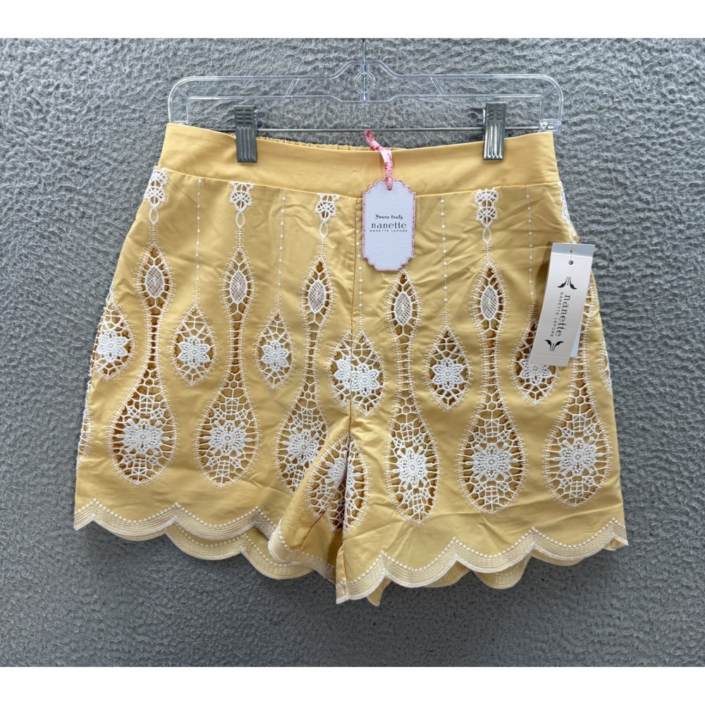 Nanette Lepore Shorts Womens Small Yellow White Geometric Crochet Scalloped NEW